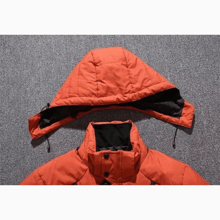 Stylová pánská outdoorová zimní bunda s odnímatelnou kapucí