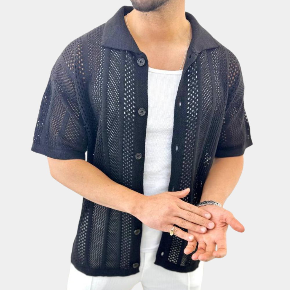 Timeless men's sweater for an elegant style